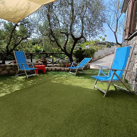 Cynara Holiday House 마사루브렌세 외부 사진