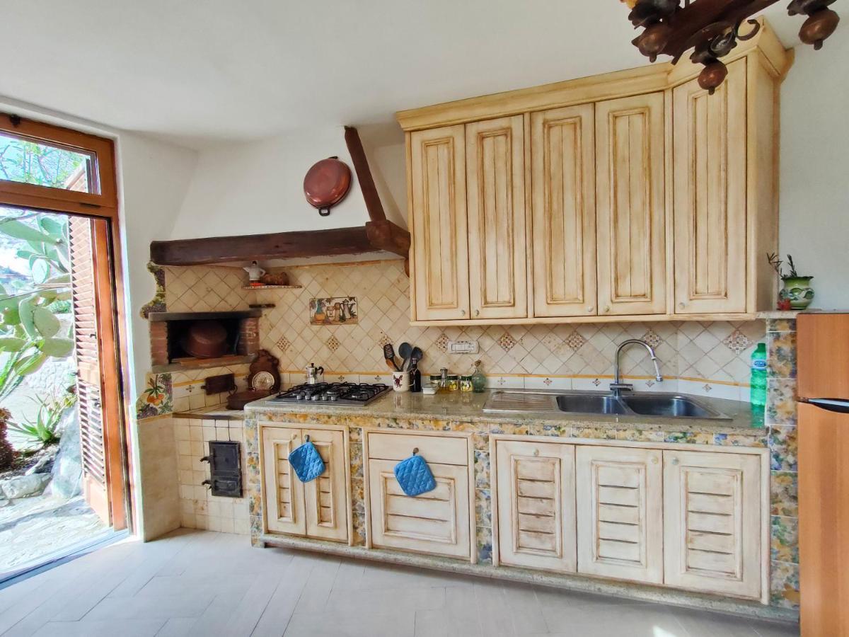 Cynara Holiday House 마사루브렌세 외부 사진