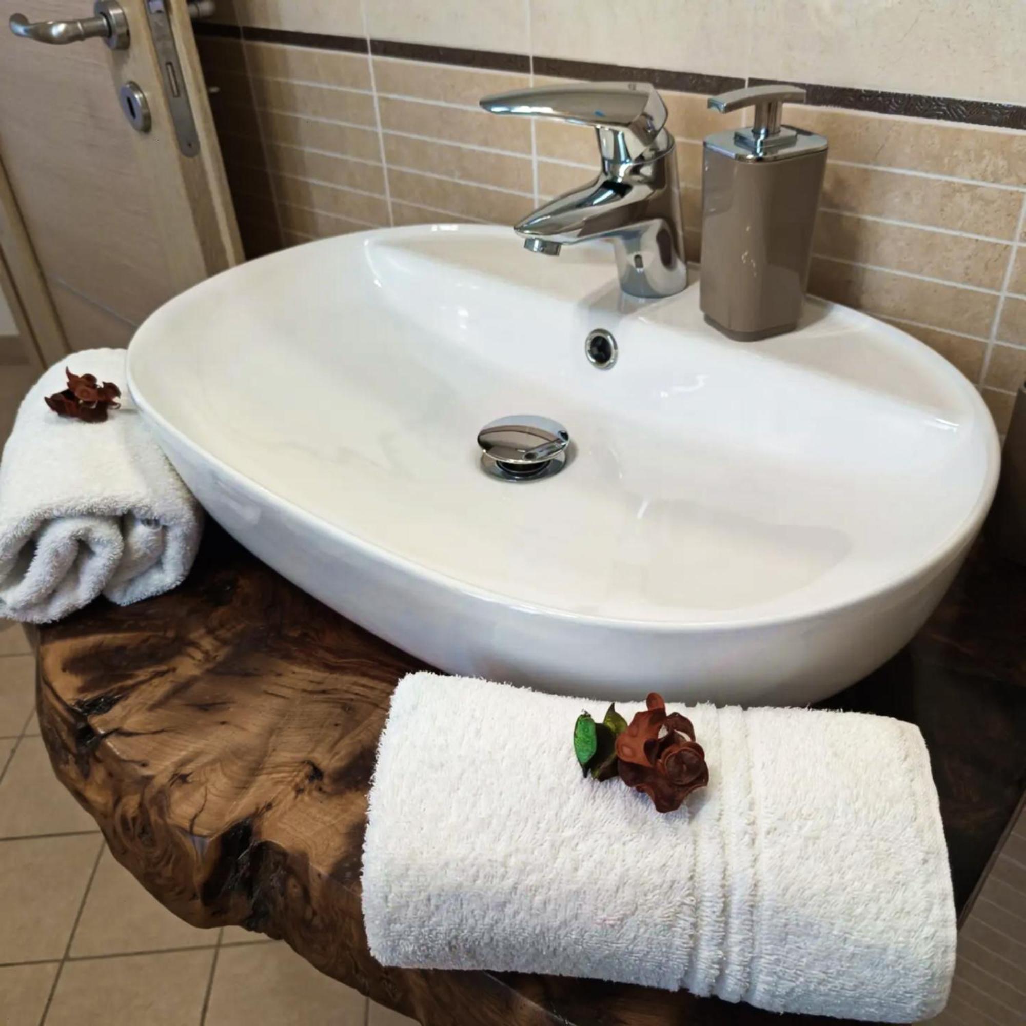 Cynara Holiday House 마사루브렌세 외부 사진